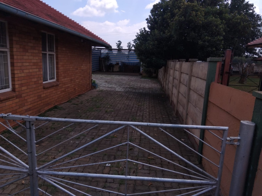 3 Bedroom Property for Sale in Stilfontein Ext 3 North West